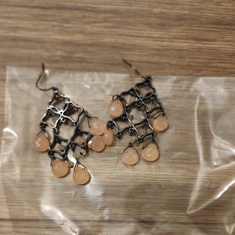 Pier 1 Peach and Silver Geometric Earrings